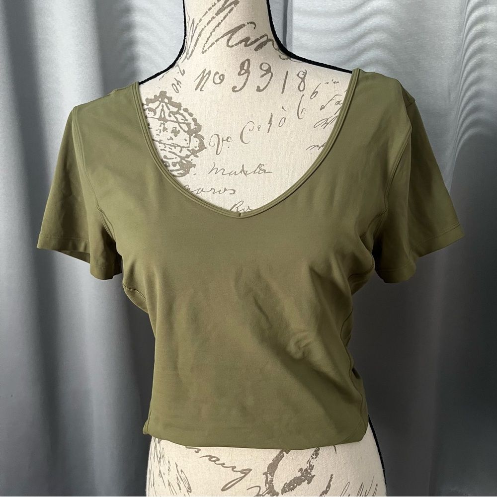 Lululemon bronze green align short sleeve tee size 10